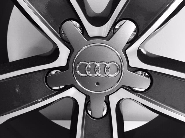 Equip'Auto Pneu propose des jantes Audi