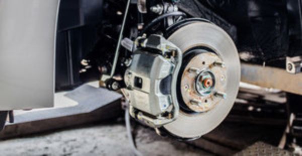 Equip'Auto Pneu propose un service de remplacement de freins